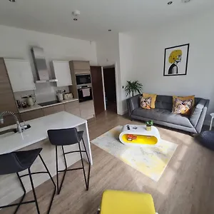 34 Cuppin Street - Luxury Centre Apartment! Apartment Chester
